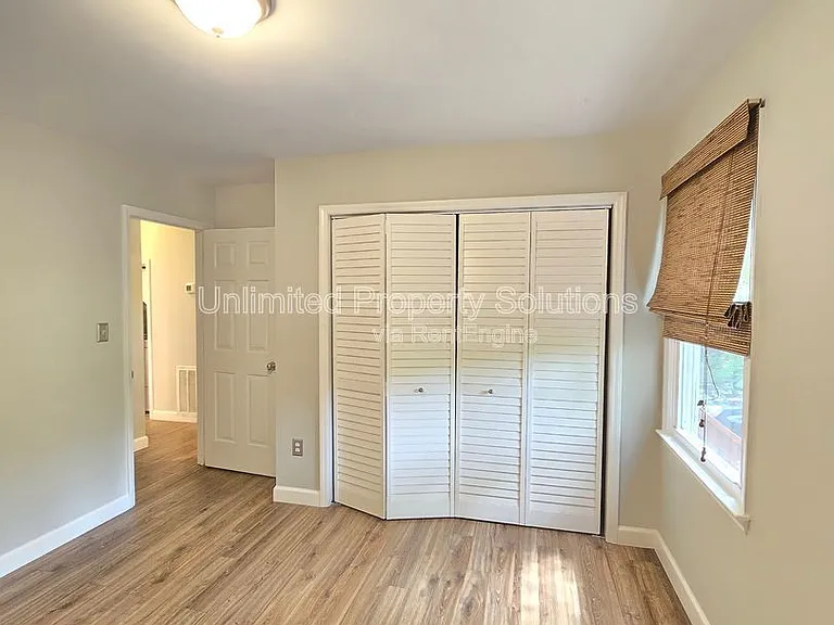 106 Hillsdale Dr — Photo 12