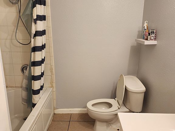 5th image of 7721 Mill St #2