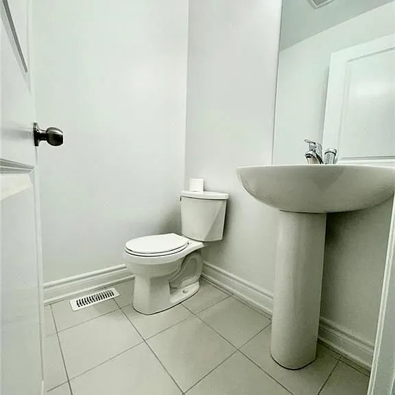 1 Millcreek Dr — Photo 5
