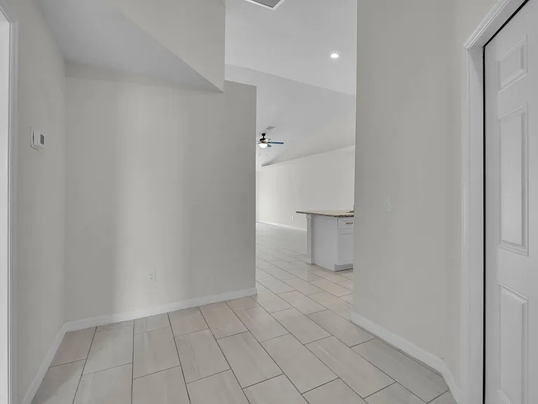 1413 Academy Blvd #1413 — Photo 9