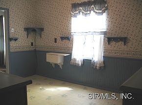 4th image of 3009 Ramona Dr