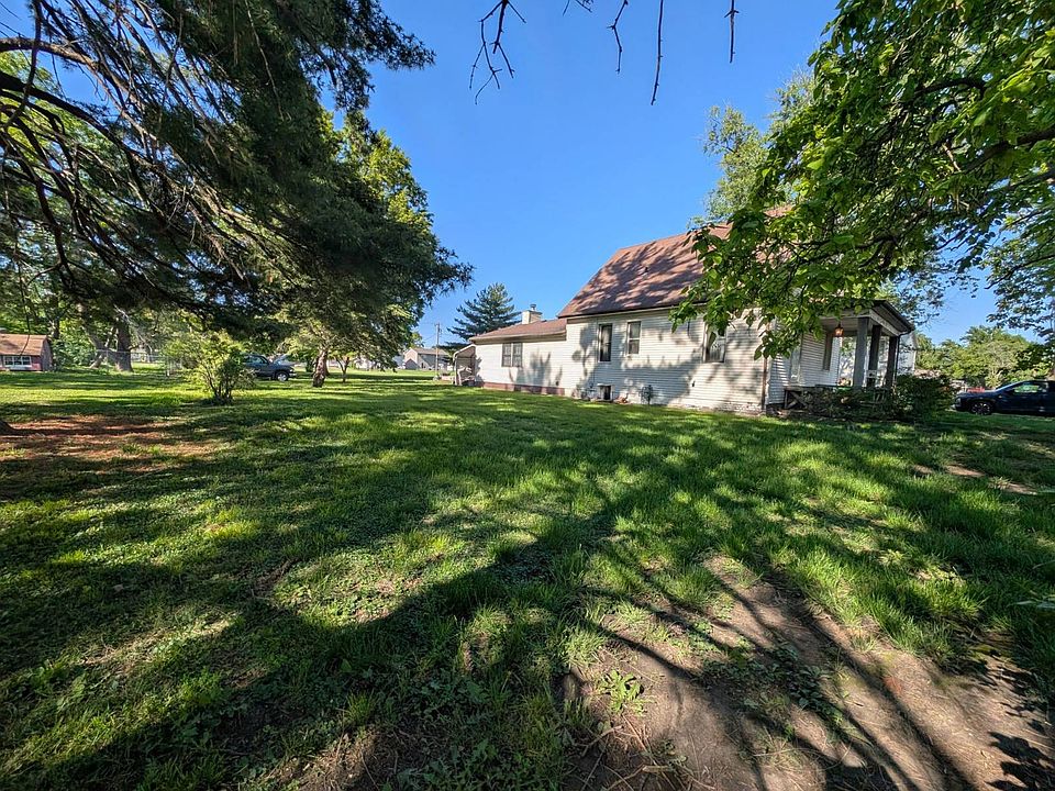2nd image of 2153 Watch Ave