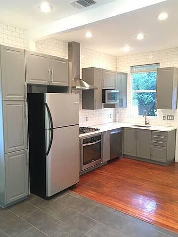 1st image of 305 W 29th St #1-A
