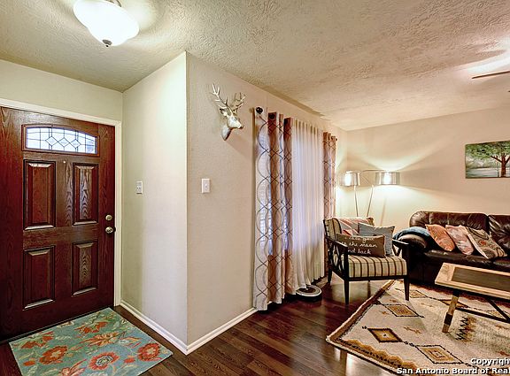 3rd image of 14307 Brangus Dr