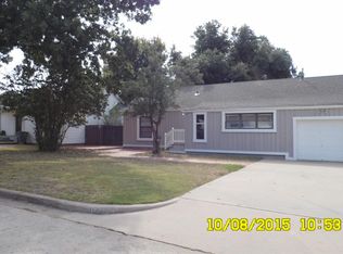 1720 NW Kinyon Ave, Lawton, OK 73507