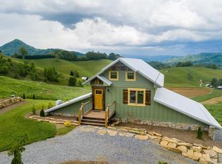 Glades Rd, Clyde, NC 28721