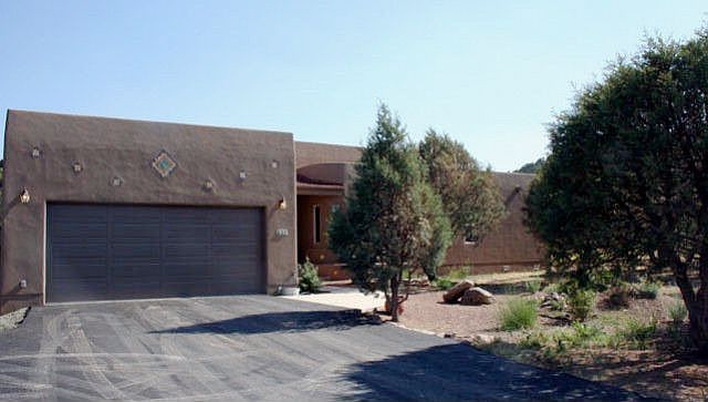 1st image of 174 Antler Dr