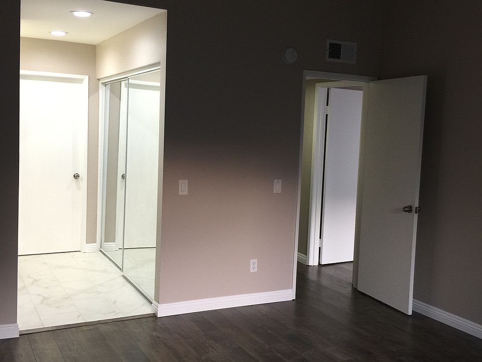 1st image of 9305 Mesa Verde Dr APT C