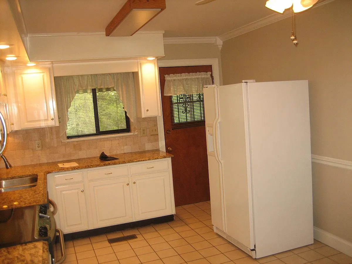 2010 Mcbrien Road — Photo 3