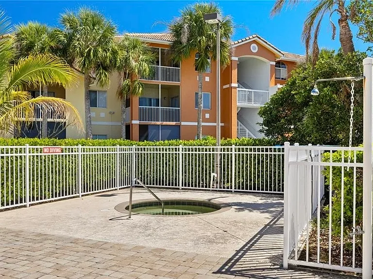 6490 Aragon Way #108-108-108 — Photo 7