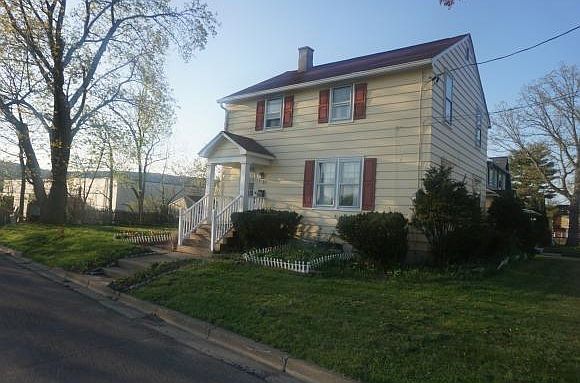 1st image of 22 Onondaga St