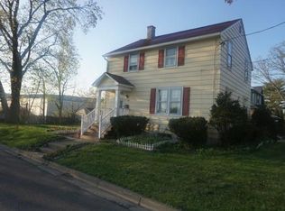 22 Onondaga St, Johnson City, NY 13790