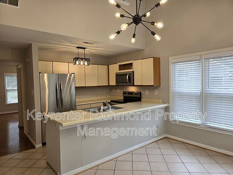 5204 Reids Pointe Rd — Photo 9