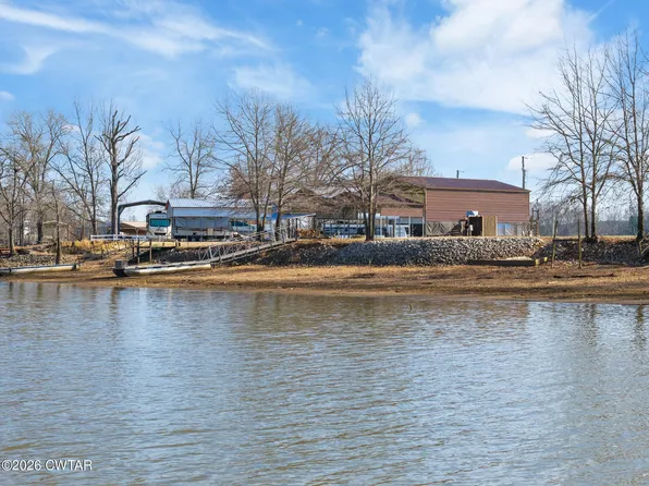 267 S South St, Decaturville, TN 38329