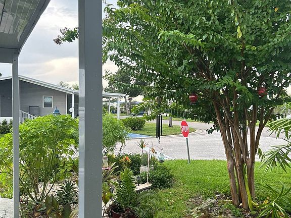 4th image of 3820 Buena Vista Dr S