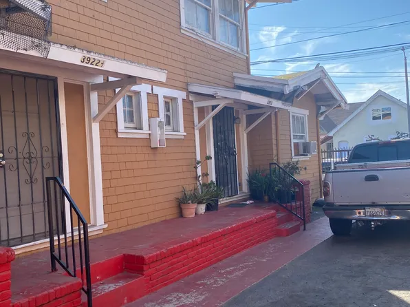 3922 1/2 Wisconsin Pl, Los Angeles, CA 90037