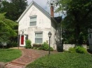 412 S Gore Ave, Webster Groves, MO