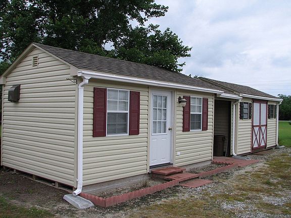 Storage and Hobby Center