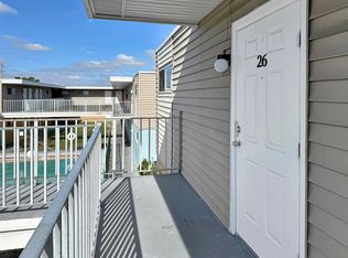 1500 Crescent Cir Unit A26, Lake Park, FL 33403