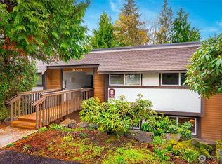 7315 224th St SW APT B7, Edmonds, WA 98026