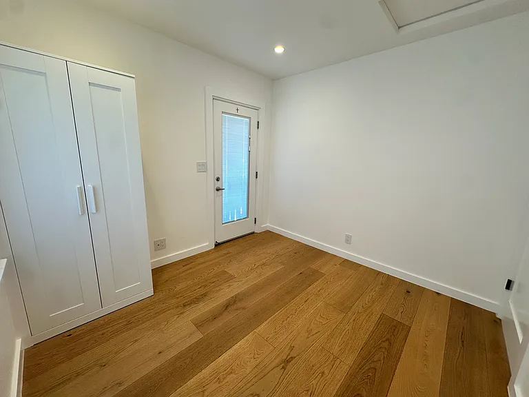 718 Ripley Ave — Photo 7