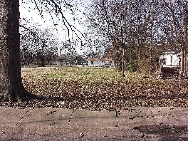 1st image of 400 N 12th St