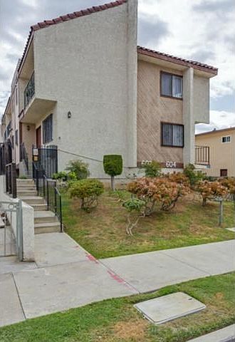 1st image of 602 N Chandler Ave APT 1