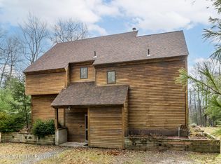 446 Abbey Rd, Mount Tremper, NY 12457