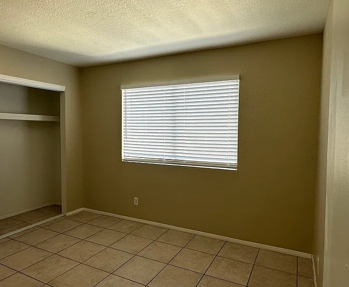 1554 W Sahuaro Dr #3 — Photo 5