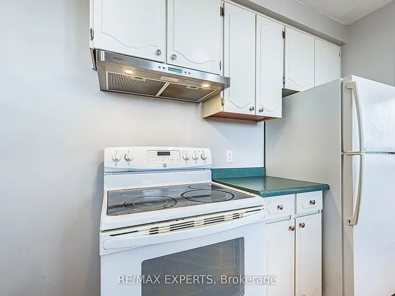 93 A Dawson Rd — Photo 10
