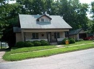 305 N 2nd Ave, Marshalltown, IA 50158