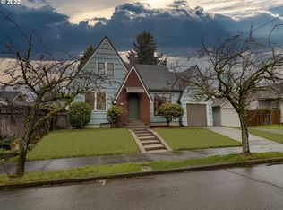 569 N Holland St, Portland, OR 97217