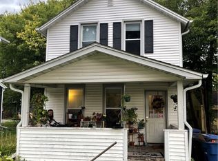 1060 38th St, Des Moines, IA 50311