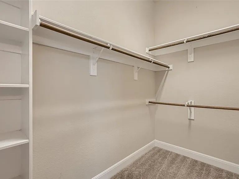 908 Hartman Dr — Photo 18