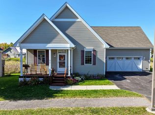 217 Cottage Ln, Middlebury, VT 05753