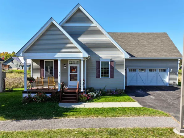 217 Cottage Lane, Middlebury, VT 05753