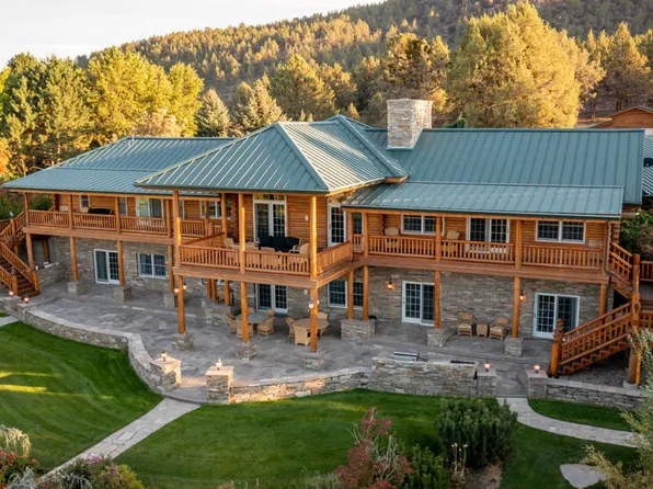 24624 Schaupp Rd, Klamath Falls, OR 97603