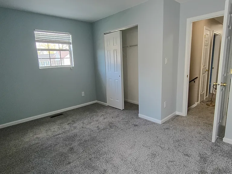 914 Sir Lionel Ct — Photo 23