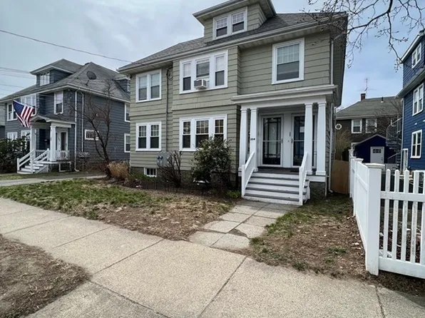 204 Eastern Ave, Lynn, MA 01902
