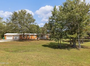 26018 Quail Ridge Cir, Perkinston, MS 39573