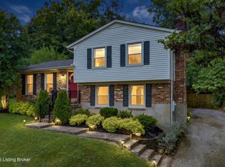 12411 Brookgreen Dr, Middletown, KY 40243
