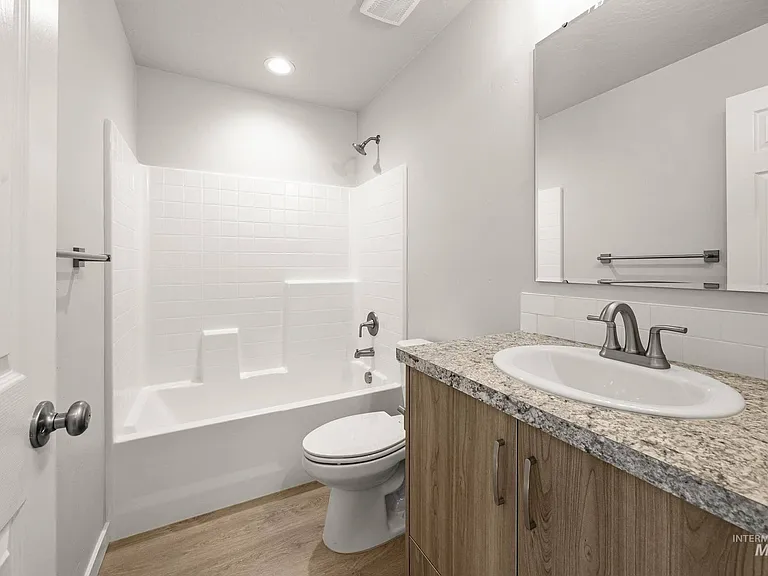1832 W Unforgettable St — Photo 6