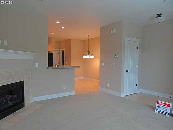 3rd image of 1173 SE Alika Ave