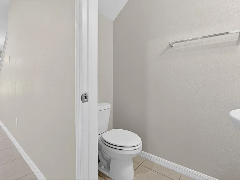 4718 Spatter Dock St #D — Photo 6