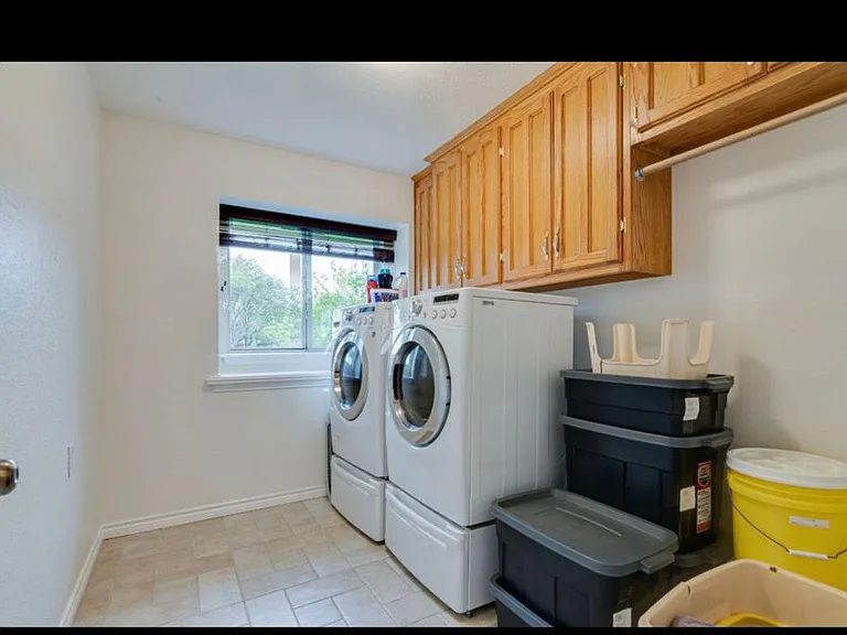 3725 Oakbriar Ln — Photo 15