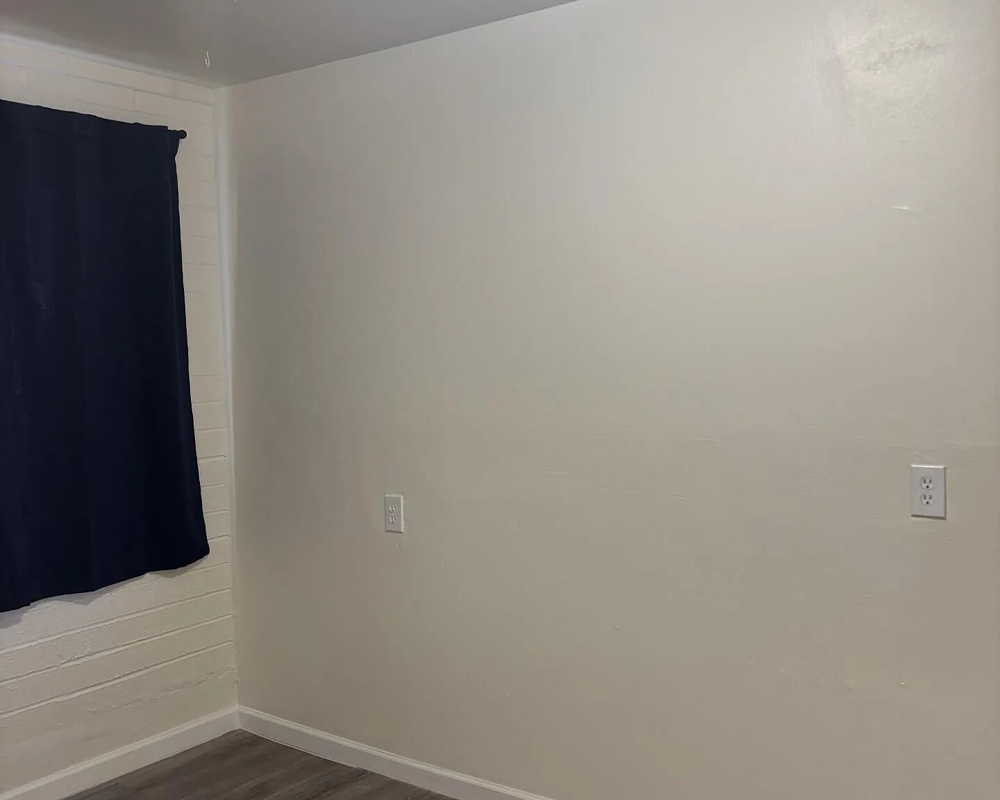 1 bed, 1.0 bath, 400 sqft, $900 — Photo 2