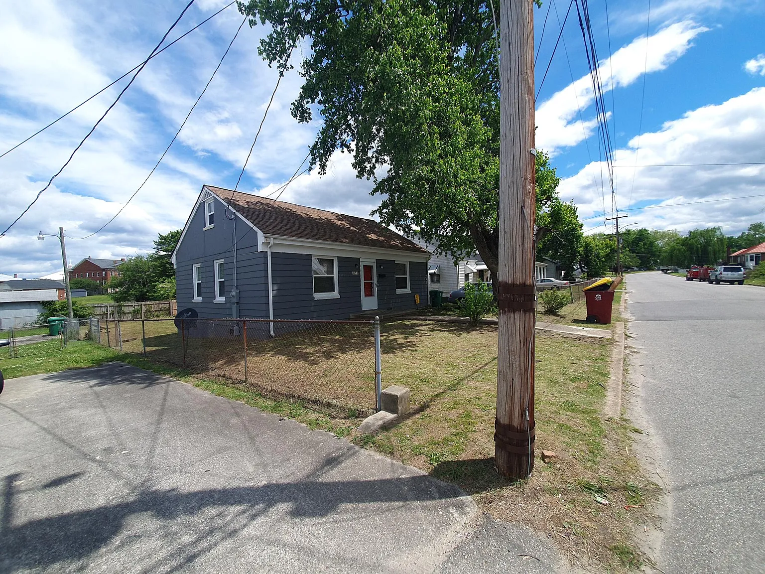 4 bed, 1224 sqft, $2,100 — Photo 1