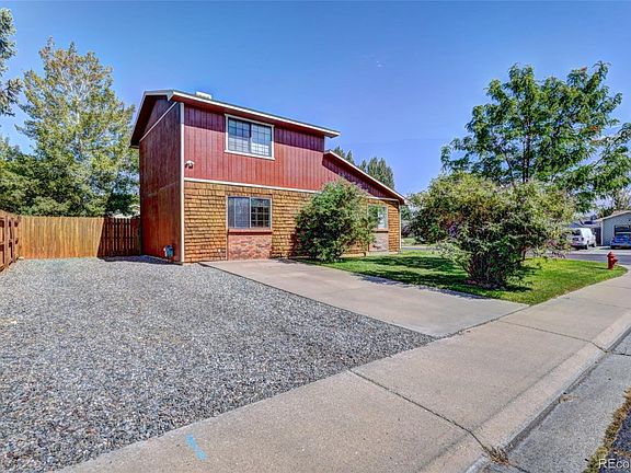 2nd image of 3062 Gunnison Avenue