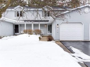 1405 Pheasant Ridge Dr, Midland, MI 48640