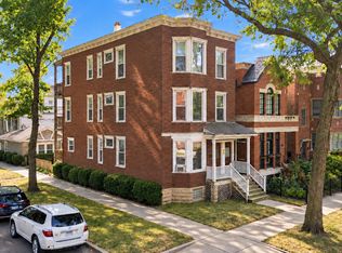 1535 W Grace St, Chicago, IL 60613